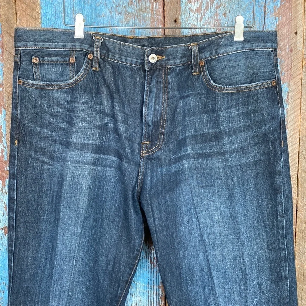 Lucky Brand Relaxed Fit Jeans Size 40